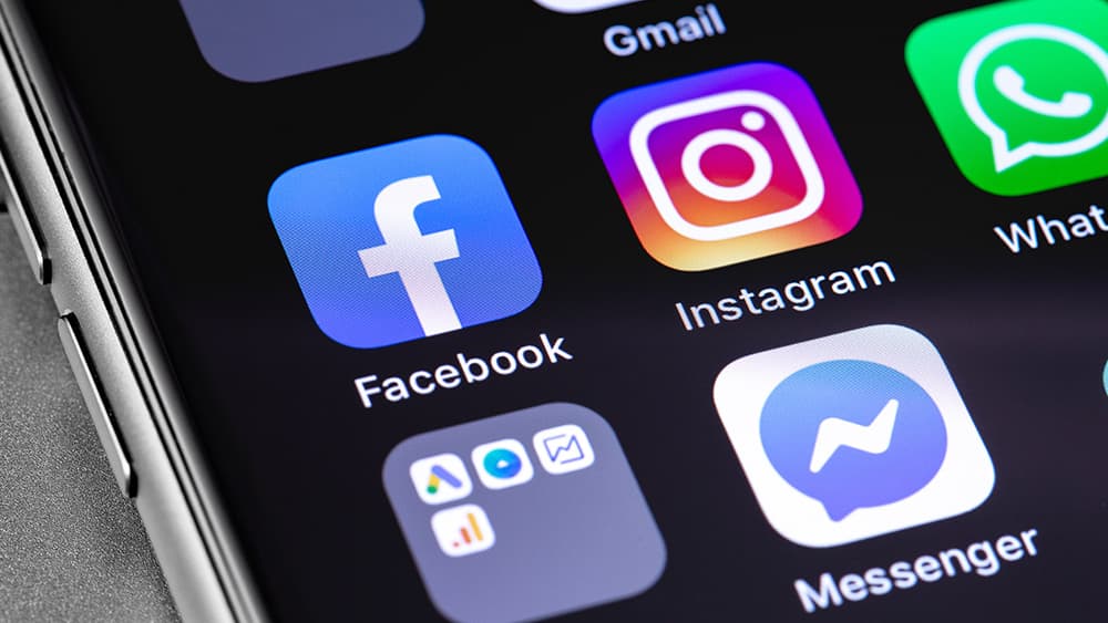 Metaâs new AI model turns public Instagram photos into AI training data by default