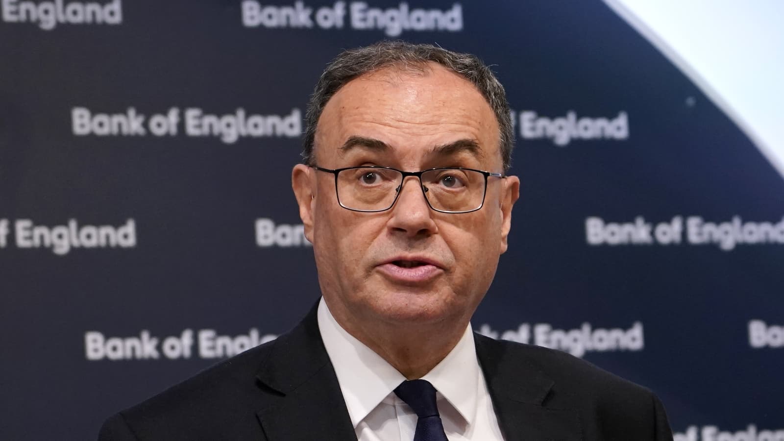 AI could cause economic downturn - Bank of England chief